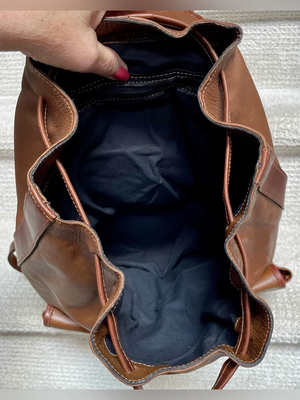 Vintage Artisan Brown Leather Backpack Embossed Crocodile/Alligator Emblem